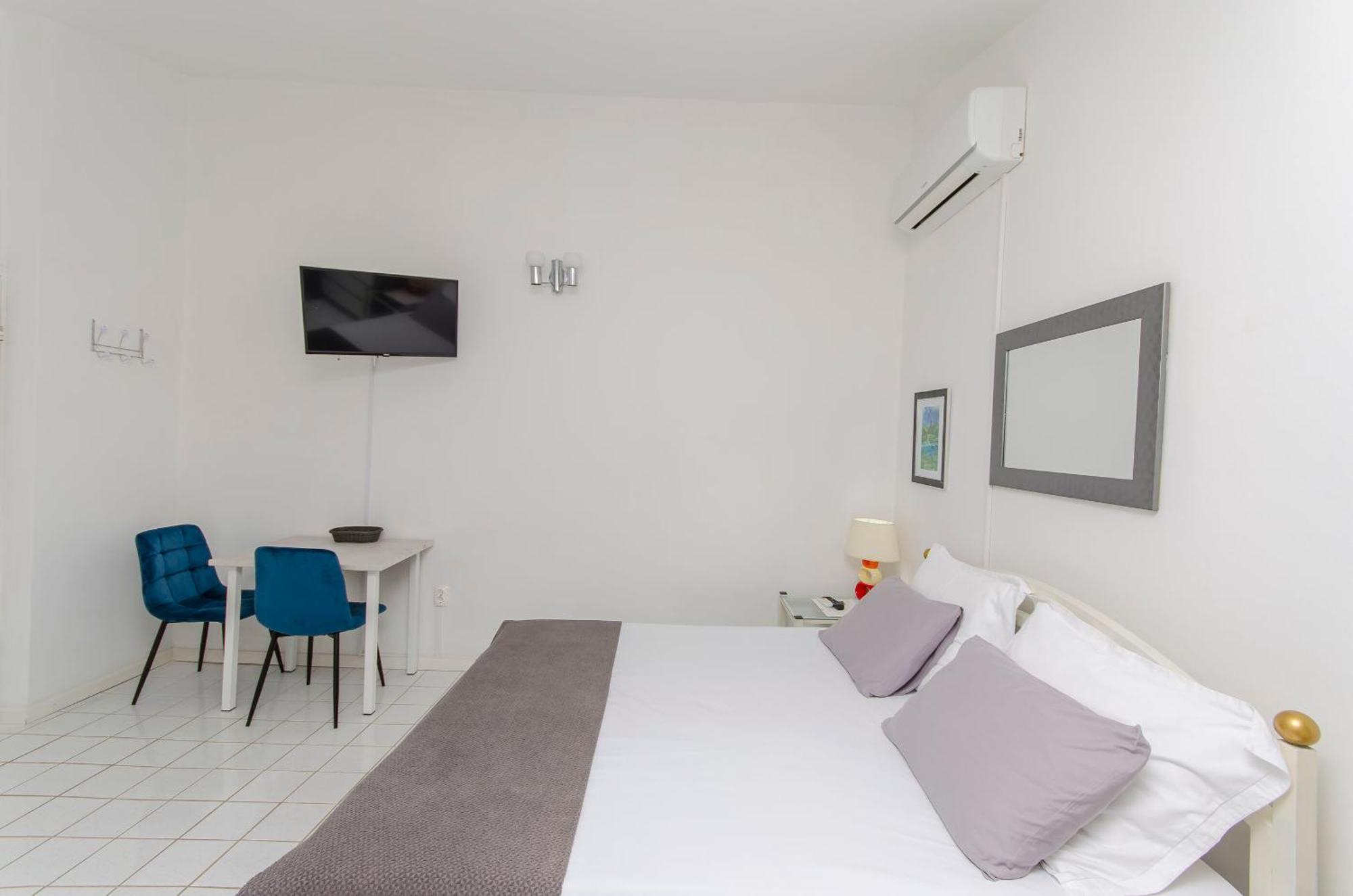 Apartments And Rooms On The Beach Vodice Exterior photo